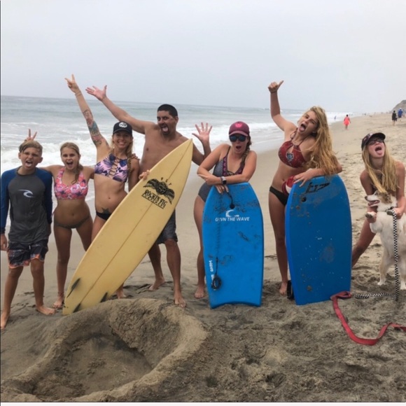 🌴💛ROMPERS- JUMPSUITS- PANTS-    CHECK IT OUT💛🌴 - Picture 2 of 8